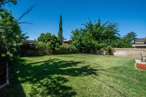 2532 Garnet Ln, Lancaster, CA 93535 photo 16
