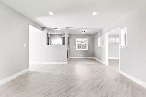 45416 6th St E, Lancaster, CA 93535 photo 8
