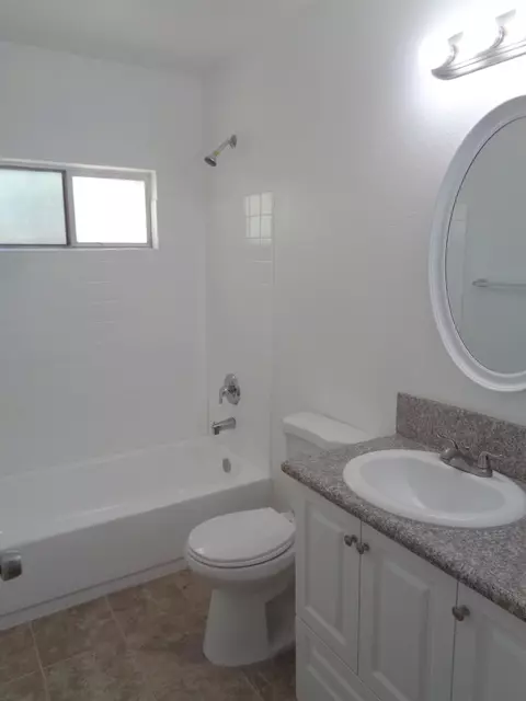 44056 Date Ave, Lancaster, CA 93534 photo 7