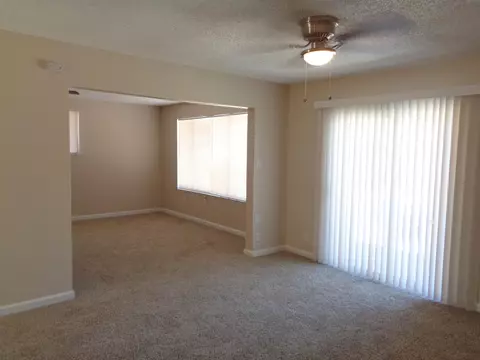 44056 Date Ave, Lancaster, CA 93534 photo 3