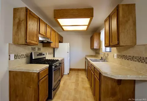 21610 Woodford-tehachapi Rd, Tehachapi, CA 93561 photo 6