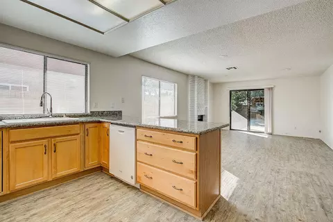 1235 Pasteur Dr, Lancaster, CA 93535 photo 4