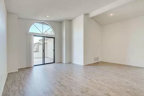 1235 Pasteur Dr, Lancaster, CA 93535 photo 8