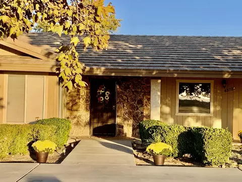 43722 35th St E, Lancaster, CA 93535 photo 1