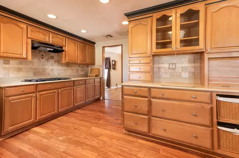 43722 35th St E, Lancaster, CA 93535 photo 3