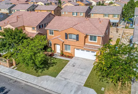 43909 Spring St, Lancaster, CA 93536 photo 5