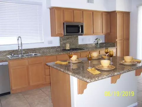43909 Spring St, Lancaster, CA 93536 photo 10