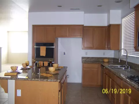 43909 Spring St, Lancaster, CA 93536 photo 15