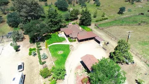 28101 Giruado Rd, Tehachapi, CA 93561 photo 70