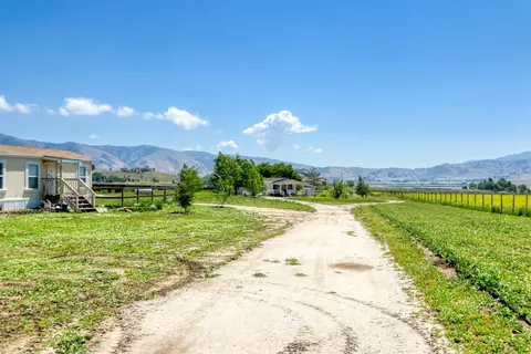 28101 Giruado Rd, Tehachapi, CA 93561 photo 67