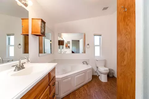 8606 Avenue E4 W, Lancaster, CA 93536 photo 8