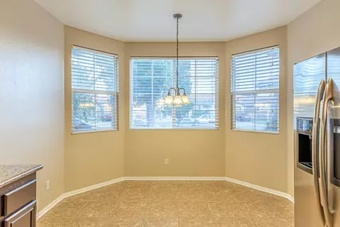 1615 Sutherland St, Lancaster, CA 93534 photo 9