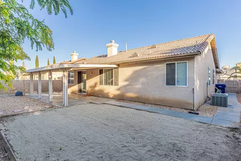 1615 Sutherland St, Lancaster, CA 93534 photo 26