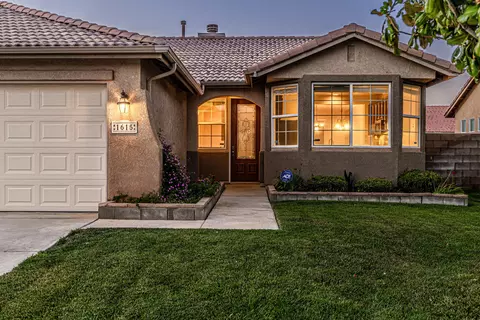 1615 Sutherland St, Lancaster, CA 93534 photo 2