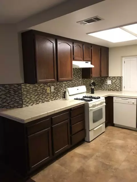37108 Daisy St, Palmdale, CA 93550 photo 5