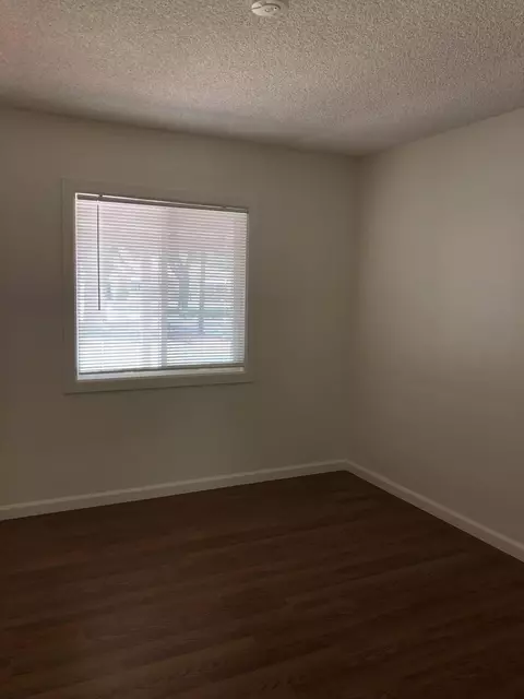 1432 Ivyton St W, Lancaster, CA 93534 photo 11