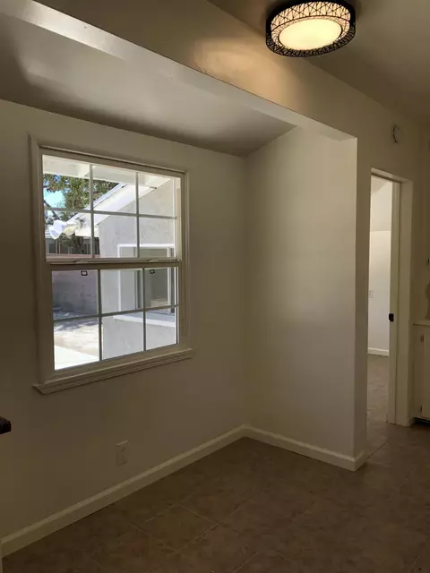 1432 Ivyton St W, Lancaster, CA 93534 photo 9