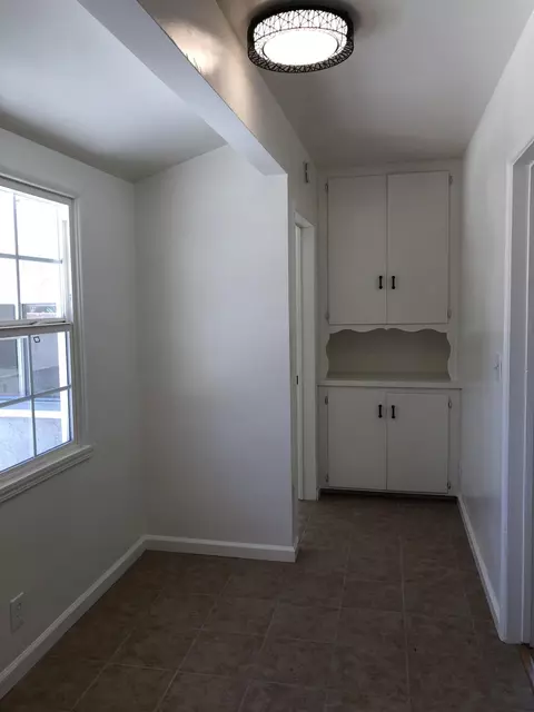 1432 Ivyton St W, Lancaster, CA 93534 photo 18