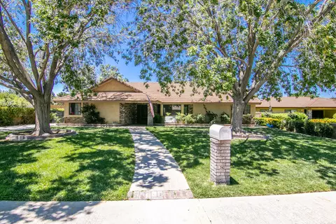 44835 Lorimer Ave, Lancaster, CA 93534 photo 1