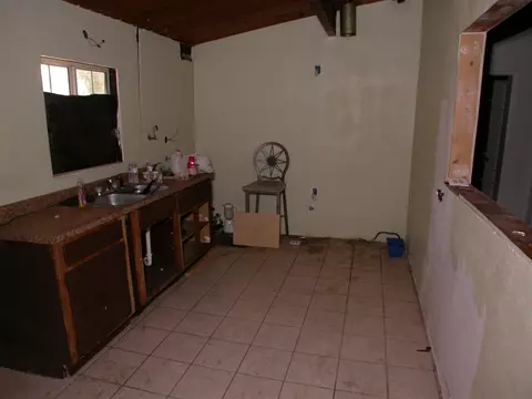 38505 4th E St, Palmdale, CA 93550 photo 4