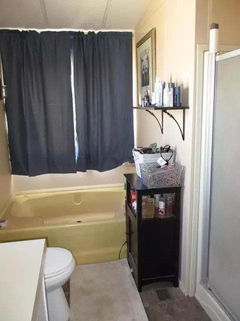 7802 Ave E-14 W, Lancaster, CA 93535 photo 10