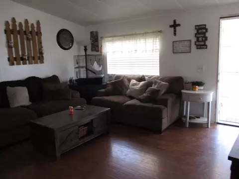 7802 Ave E-14 W, Lancaster, CA 93535 photo 4