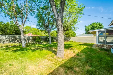 44427 Lowtree Ave, Lancaster, CA 93534 photo 21