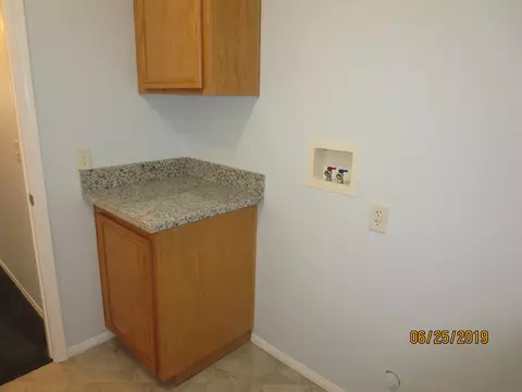 44822 Fenhold St, Lancaster, CA 93535 photo 12