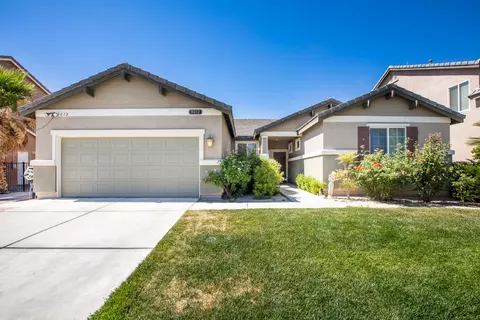 3012 Minford St W, Lancaster, CA 93536 photo 1