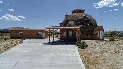 5904 Avenue T2 E, Palmdale, CA 93552 photo 1