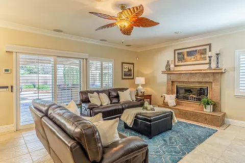 4007 Dee Dee Ct, Lancaster, CA 93536 photo 20
