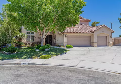 4007 Dee Dee Ct, Lancaster, CA 93536 photo 3