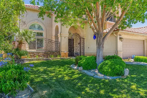 4007 Dee Dee Ct, Lancaster, CA 93536 photo 5