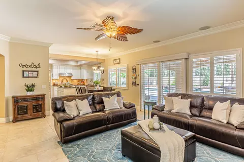 4007 Dee Dee Ct, Lancaster, CA 93536 photo 21