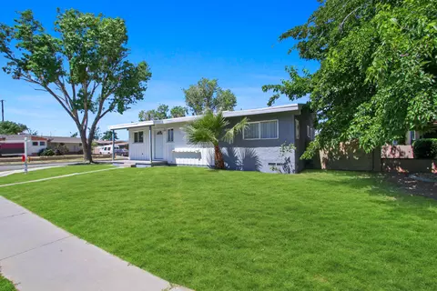 45503 Fig Ave, Lancaster, CA 93534 photo 3