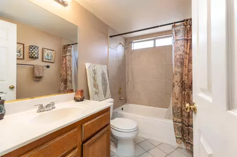 44660 Timothy Ct, Lancaster, CA 93535 photo 13