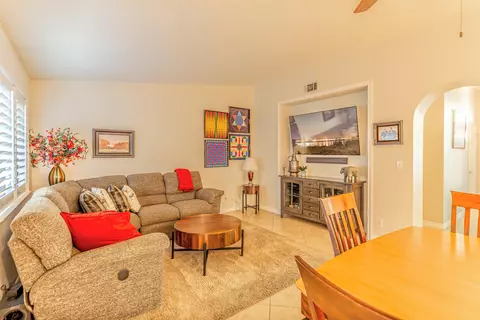 38137 42nd St E, Palmdale, CA 93552 photo 9