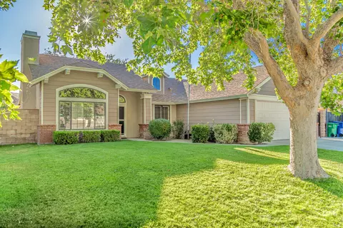 38137 42nd St E, Palmdale, CA 93552 photo 1