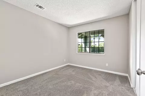 2134 Dallin St, Lancaster, CA 93536 photo 18