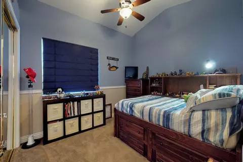 42185 Round Hill Dr, Lancaster, CA 93536 photo 21