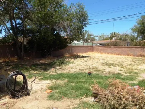 1421 Ivyton St W, Lancaster, CA 93534 photo 13