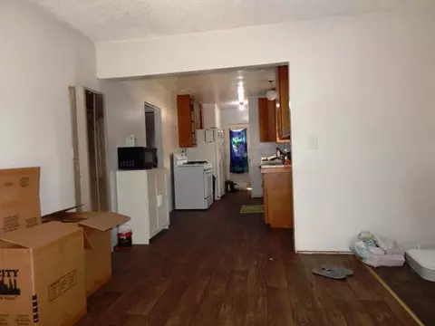 1421 Ivyton St W, Lancaster, CA 93534 photo 4
