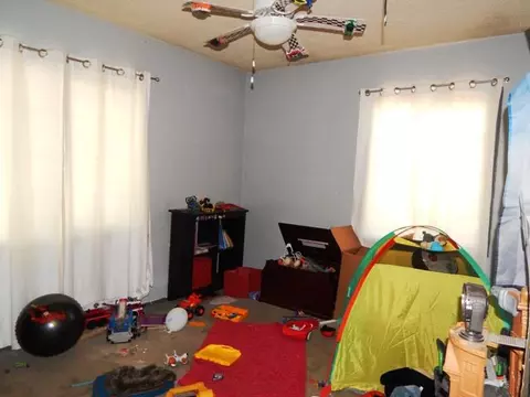 1421 Ivyton St W, Lancaster, CA 93534 photo 11