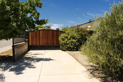 38157 13th St E, Palmdale, CA 93550 photo 17
