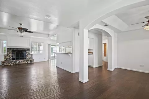 27641 Stallion Springs Dr, Tehachapi, CA 93561 photo 5