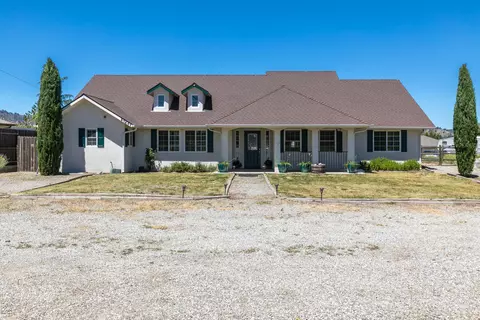 27641 Stallion Springs Dr, Tehachapi, CA 93561 photo 1