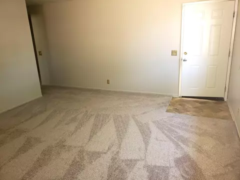703 Oldfield St E, Lancaster, CA 93535 photo 8