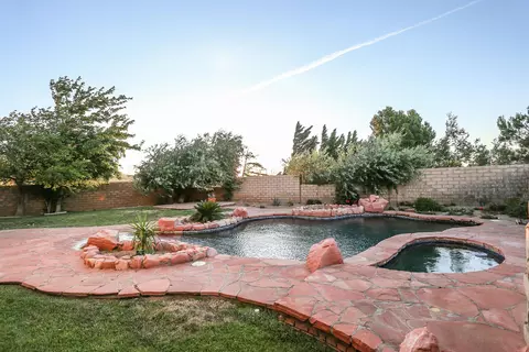 7357 Round Hill Dr, Lancaster, CA 93536 photo 23