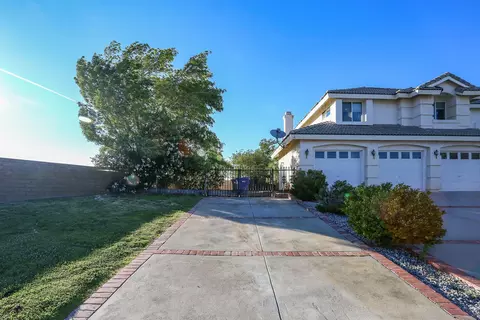 7357 Round Hill Dr, Lancaster, CA 93536 photo 27