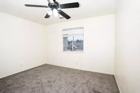 7357 Round Hill Dr, Lancaster, CA 93536 photo 17